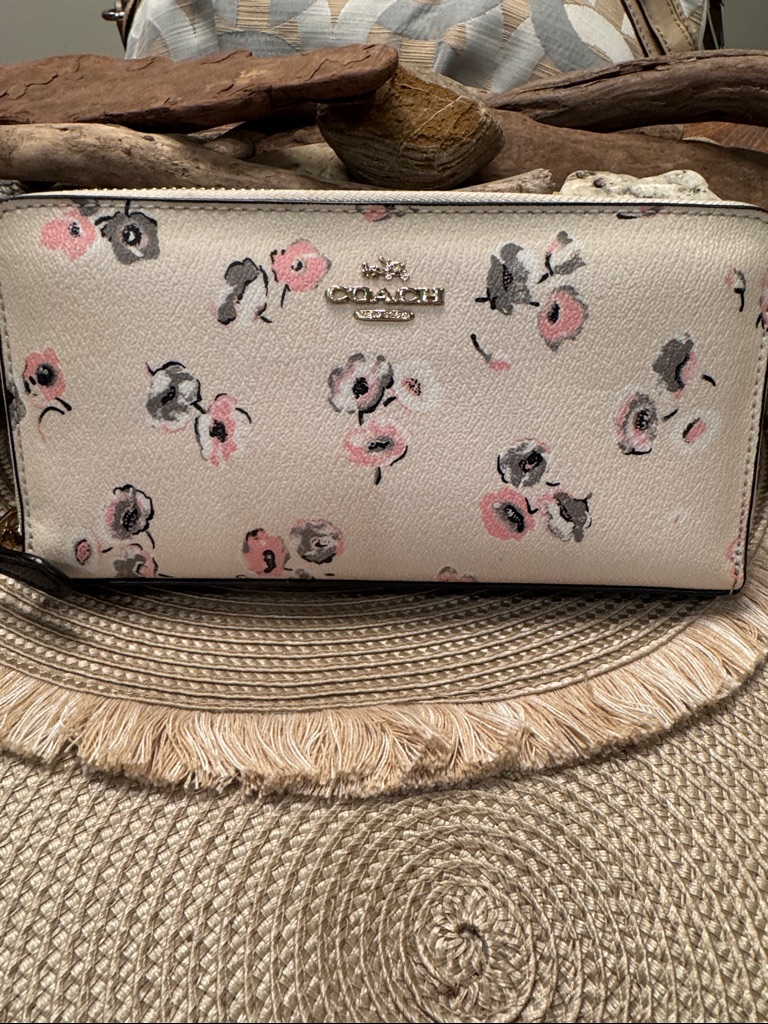 Coach Pink Floral Zip Around Wallet In Blush Pink And Gray Floral